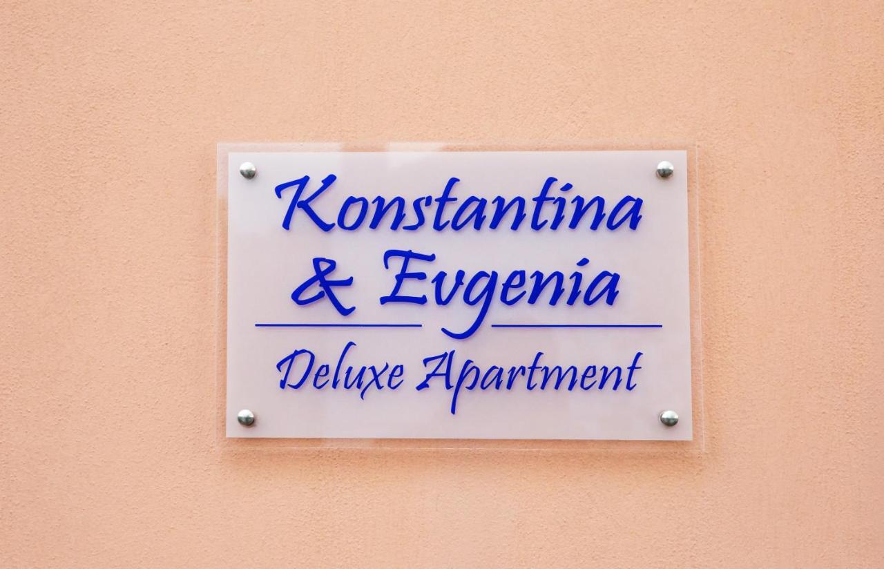 Konstantina & Evgenia Deluxe Apartment Néa Péramos Exterior foto